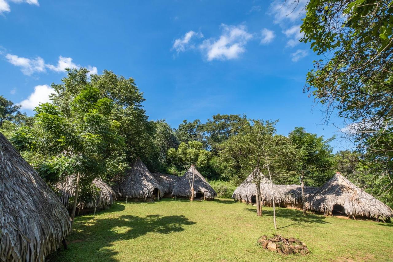 Banyan Camp Vila Hambegamuwa Exterior foto