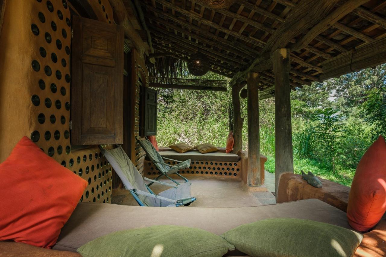 Banyan Camp Vila Hambegamuwa Exterior foto